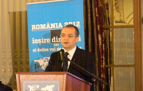Boc se uita lung spre Europa pentru o speranta in Romania