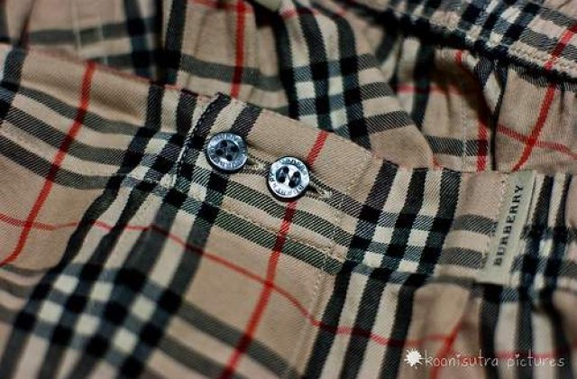 Luxul paseste in Romania. Burberry vine la Bucuresti