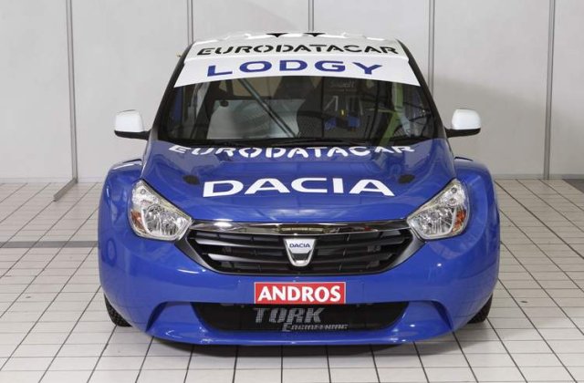 Oficial: Dacia Lodgy, noul monovolum Dacia, in versiune de curse!