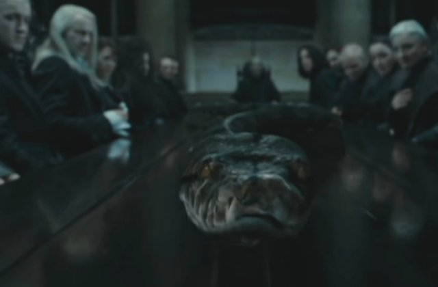 J.K.Rowling isi uimeste cititorii cu o dezvaluire surprinzatoare despre un personaj