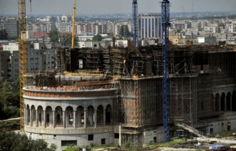 Primaria Sectorului 2 vrea sa acorde 3 milioane de lei pentru lucrarile la Catedrala Mantuirii Neamului