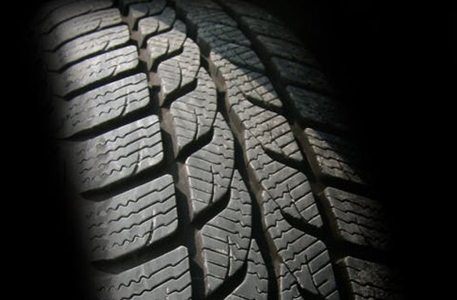 Anvelope ieftine sau anvelope premium. 3 diferente esentiale in decizia de cumparare