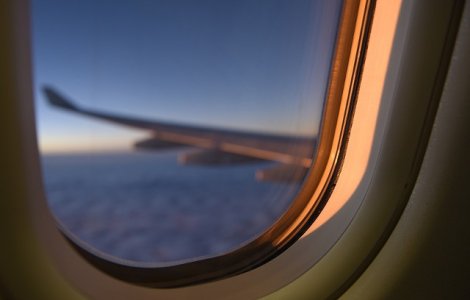 Un avion s-a prabusit in Oceanul Pacific. Cum au fost salvati pasagerii/ VIDEO