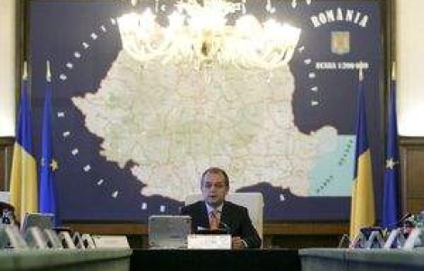 Boc: Romania sufera de obezitate birocratica si de obisnuinta risipei