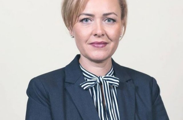 Carmen Dan, despre relatia cu Firea: Nu trebuie sa fim prietene, sa ne iubim, insa trebuie sa ne gandim la institutiile pe care le reprezentam