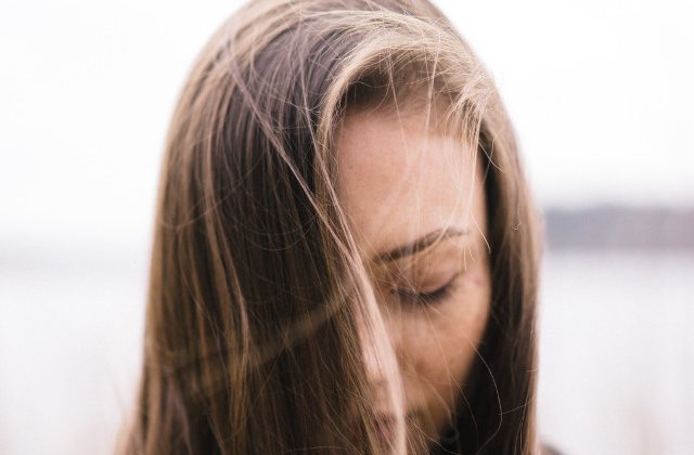 Studiu: Jumatate dintre femei risca sa dezvolte dementa, Parkinson sau accident vascular cerebral