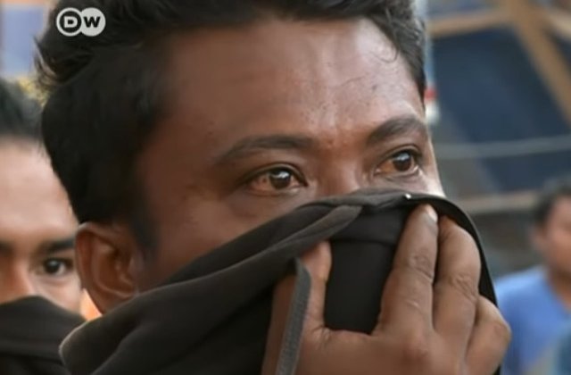 Bilantul victimelor cutremurului urmat de un tsunami in Indonezia a depasit 1.200 de morti / VIDEO