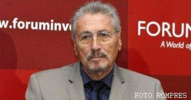 Constantinescu: Televiziunea decide cine conduce Romania