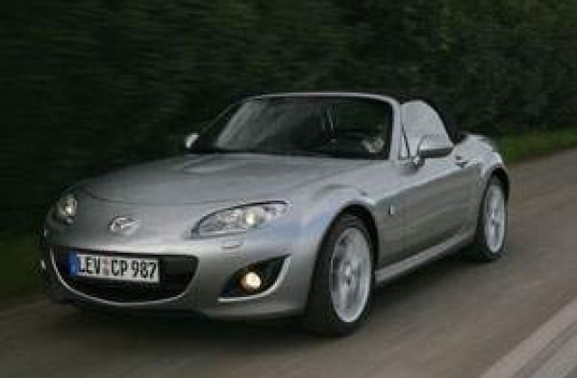 S-a lansat versiunea facelift a celui mai vandut roadster din toate timpurile