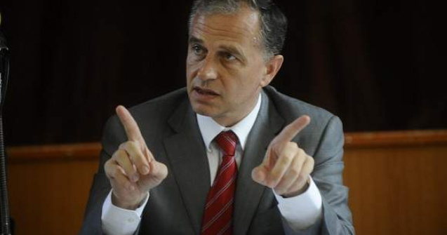  Video  Stenogramele sedintei in care a fost "executat" Geoana