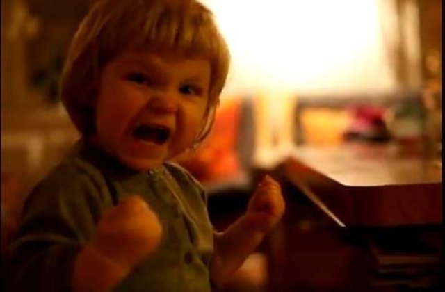 [VIDEO] Cine este copilul care va cuceri lumea?