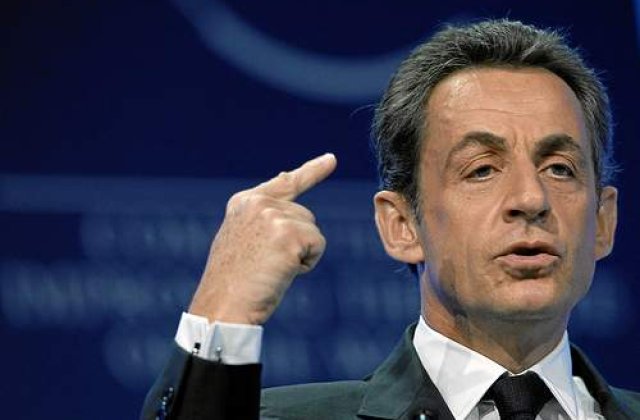Romanii, inlaturati "din calea" lui Sarkozy