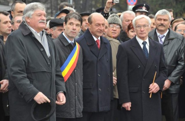 Primarul Brasovului, cercetat pentru luare de mita