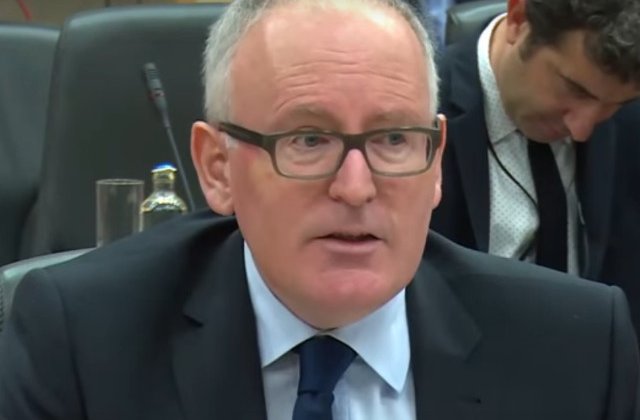 Frans Timmermans: Independenta sistemului judiciar si capacitatea sa de a lupta impotriva coruptiei sunt esentiale pentru o Romanie puternica in UE