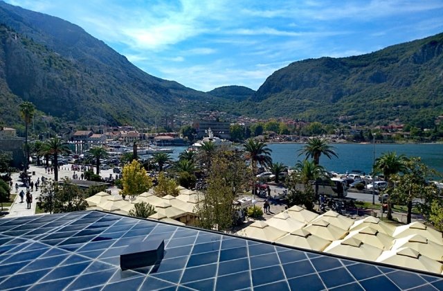 Turist pe strazile Europei: Doua cuvinte pentru Muntenegru - enigmatic si fermecator