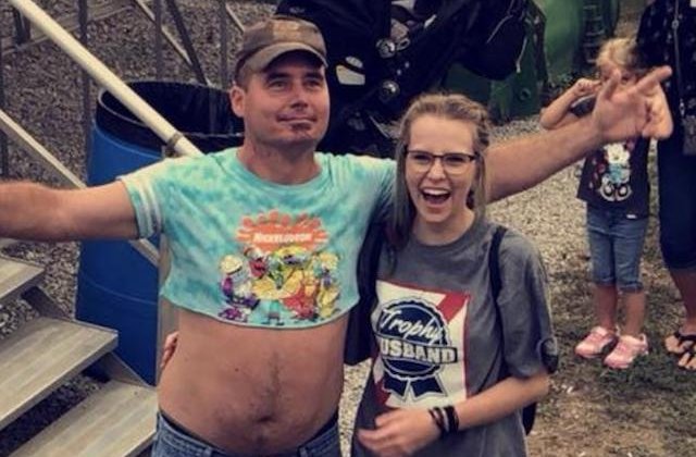 9 imagini are demonstreaza ca tatii chiar au un simt al umorului aparte