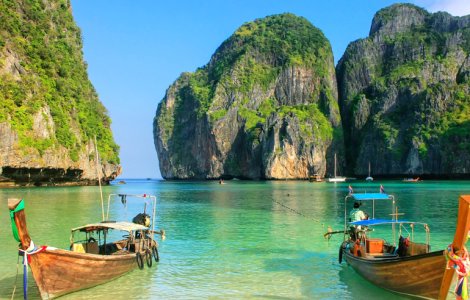 Plaja Ko Phi Phi din Thailanda se inchide din cauza turistilor