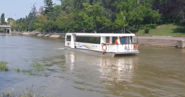 Timisoara a devenit primul oras din Romania cu transport public in comun pe apa