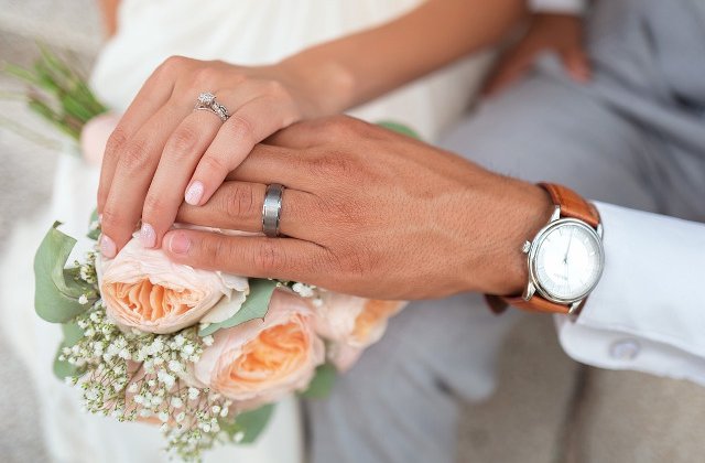 De la nunta de hartie la cea de aluminiu. Ce semnificatie au anii de casnicie