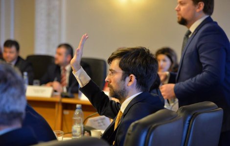 USR regreta plecarea lui Dobrovie din partid: Speram sa ia si decizia morala a demisiei din Parlament