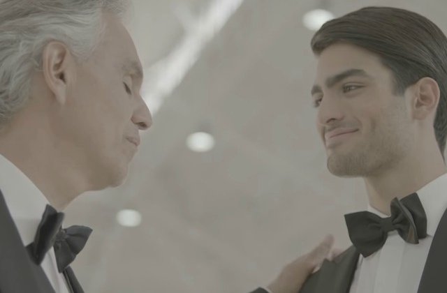 Andrea Bocelli a cantat pentru prima oara cu fiul sau / VIDEO