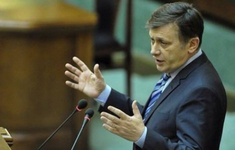 Crin Antonescu: Esecul referendumului nu e motiv de demitere a unui guvern