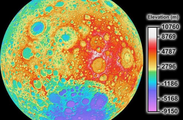 [FOTO] Cum arata de fapt Luna?