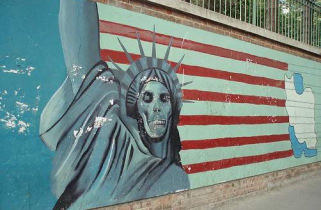 Un alt tip de "Razboi Rece": SUA+UE vs. Iran+China+Rusia