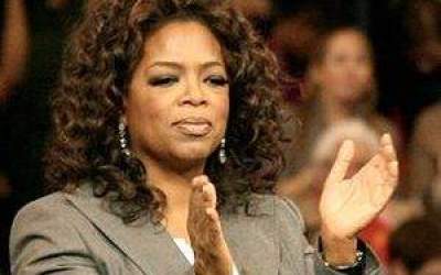 Oprah Winfrey revine pe...