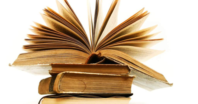 Occupy Wall Street: Mii de carti, distruse de politisti