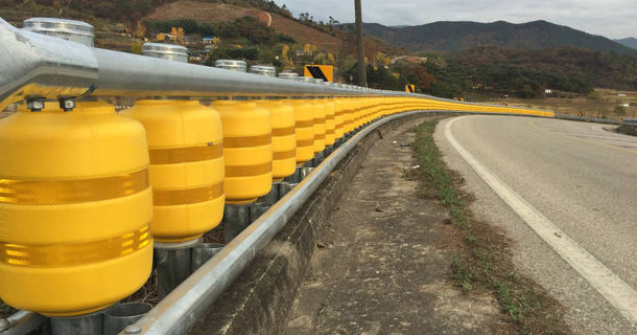 Masuri de siguranta pentru cele mai periculoase drumuri din Romania: separatoare de sens cu role pe DN7 si E85