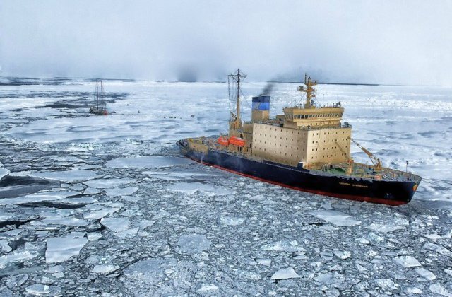 Acord international istoric: Se interzice pescuitul in Oceanul Arctic timp de 16 ani