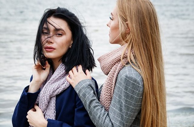 Legatura dintre tipul de par si personalitatea femeilor, analizata intr-un studiu