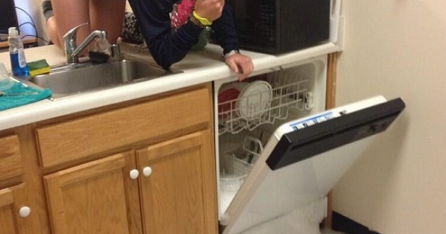  Top  10+ imagini cu oameni care nu au avut parte de cele mai reusite dimineti