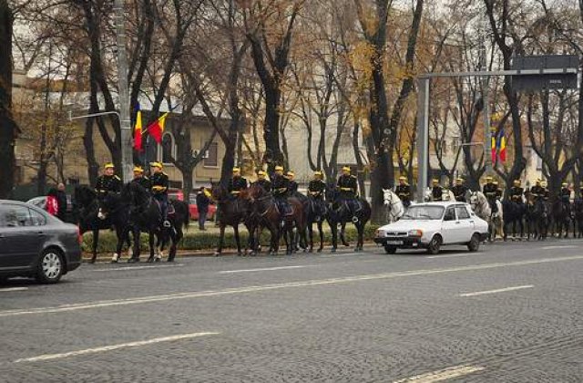 Cati salariati lucreaza de Ziua Nationala a Romaniei?