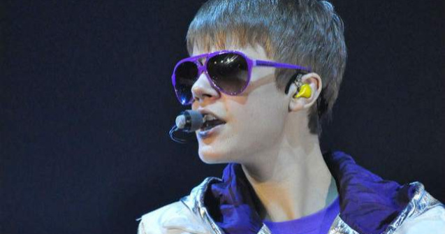 Justin Bieber s-a pus rau cu Mos Craciun