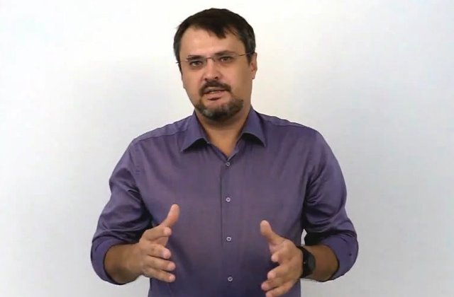 Ghinea (USR): In unele parti ale Romaniei "ciuma" nu este rosie, insa tot "ciuma&#39;" este