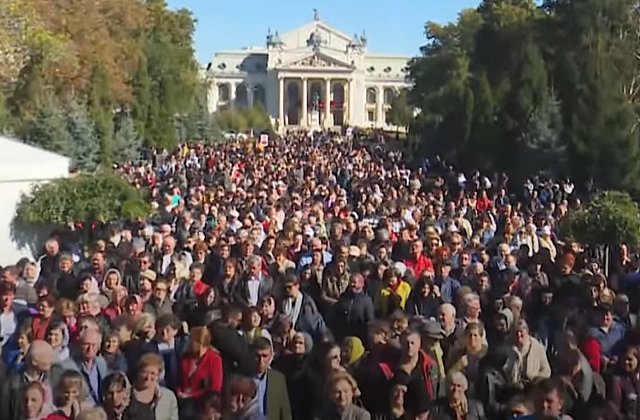 Peste 180 de pelerini aflati la Iasi au avut nevoie de ingrijiri medicale in ultimele 24 de ore