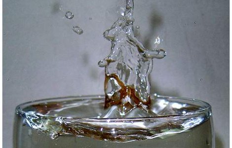 Bucuresti: Apa si canalizarea, cu 36% mai scumpe