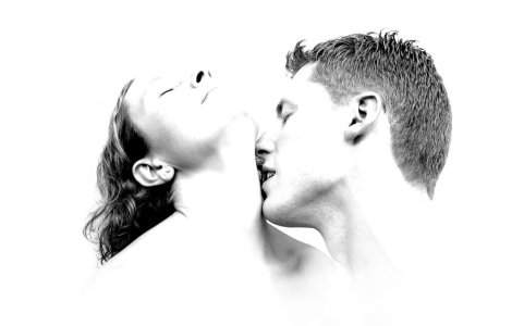 2030: Oamenii nu vor mai avea nevoie de sex