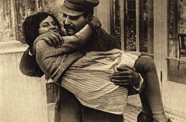 Unica fiica a lui Stalin a murit