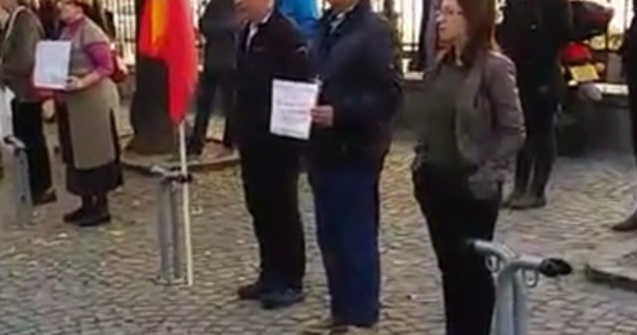 Protest in fata sediului PSD din Sibiu fata de OUG pe Legile Justitiei