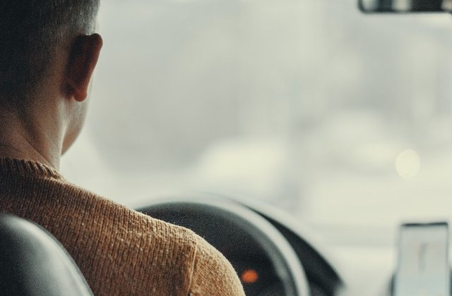 Uber lanseaza un set de functii pentru siguranta soferilor si a pasagerilor