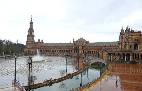 Cod ROSU de ploi in Spania. Peninsula Iberica si Insulele Baleare, vizate de furtuni