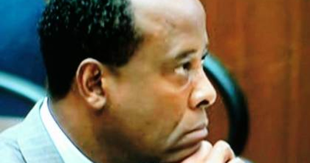 Doctorul lui Michael Jackson, condamnat la 4 ani de inchisoare