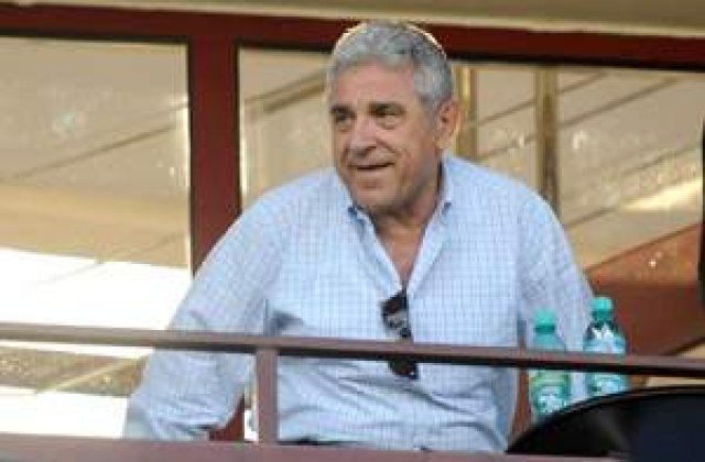 Giovanni Becali are interzis la trustul PRO: Fostul impresar l-a scuipat, l-a injurat si l-a agresat pe realizatorul Emanuel Terzian