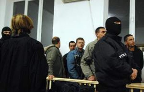 Incredibila poveste a disparitiei armelor din depozitul Ciorogarla: arsenal furat la betie