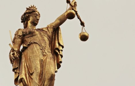 Comisia de la Venetia: Aspecte ale celor trei legi ale justitiei pot submina independenta magistratilor romani