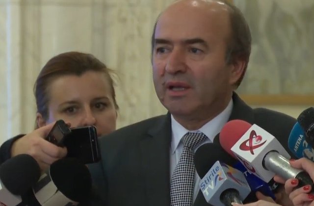 Ministrul Justitiei s-a intalnit cu reprezentantii Sindicatului Grefierilor