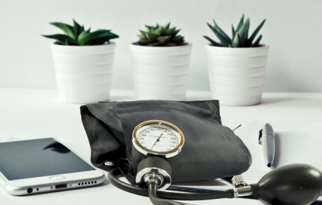 Spitalul Sanador: Au fost respectate intocmai toate procedurile si protocoalele in cazul copilului mort